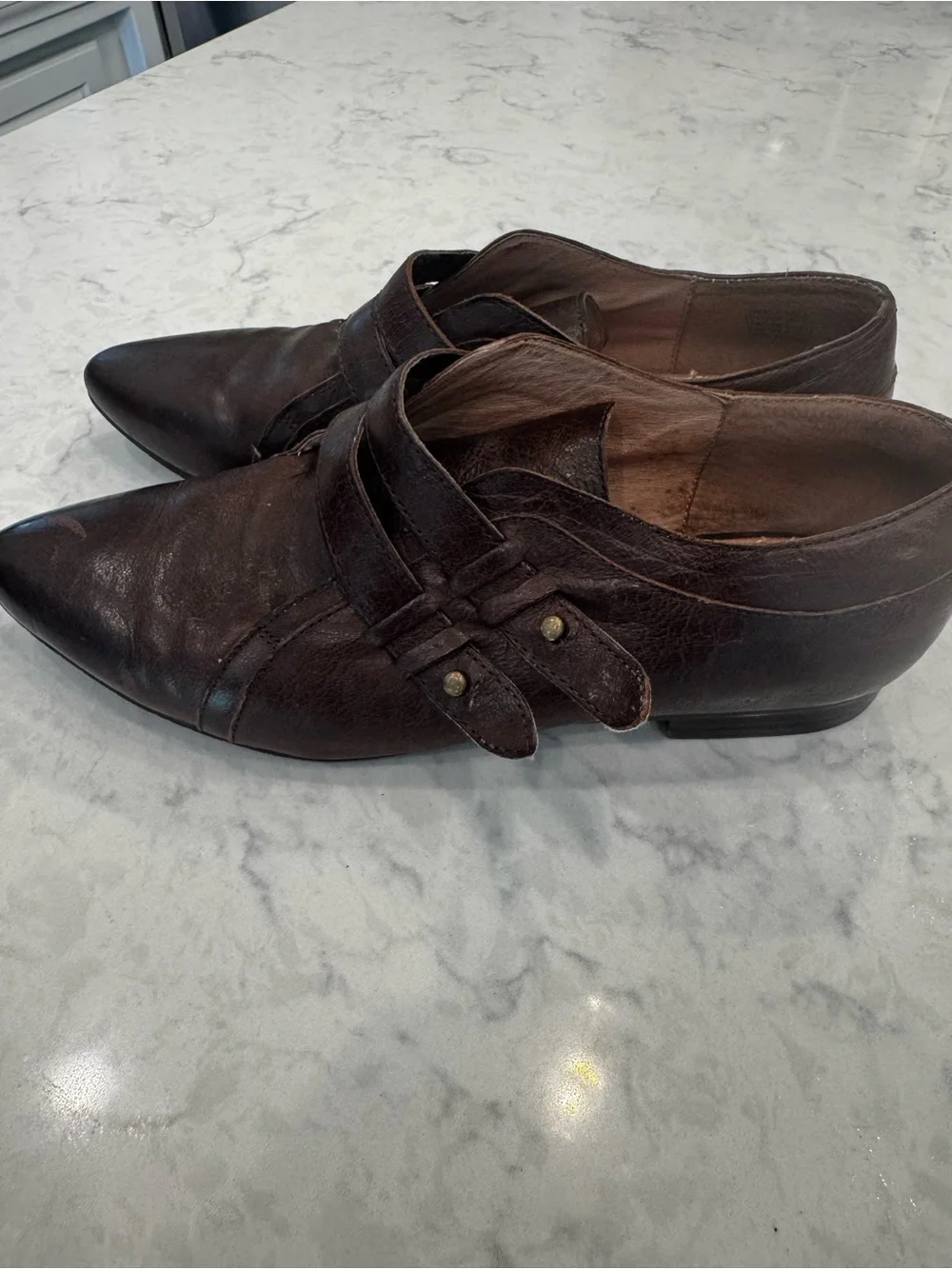 Miz Mooz Lorelle Brown Leather Pointed Toe Monk Strap Flats 8 / 38.5